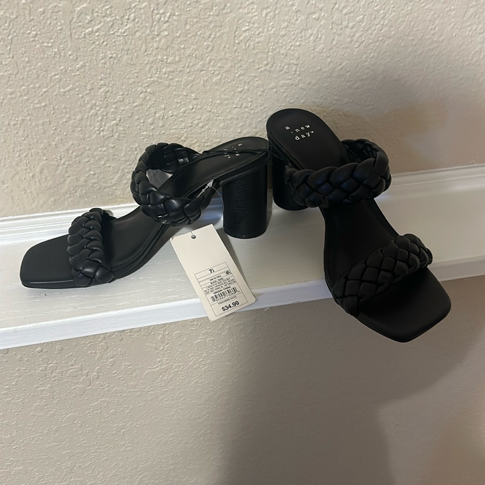 A new day heels, brand new with tags. Size 7!